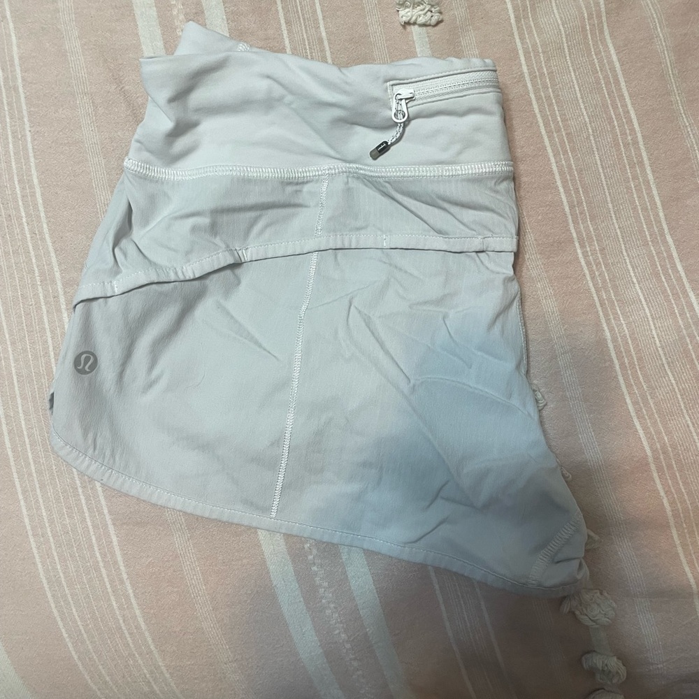 white lululemon speed up shorts
